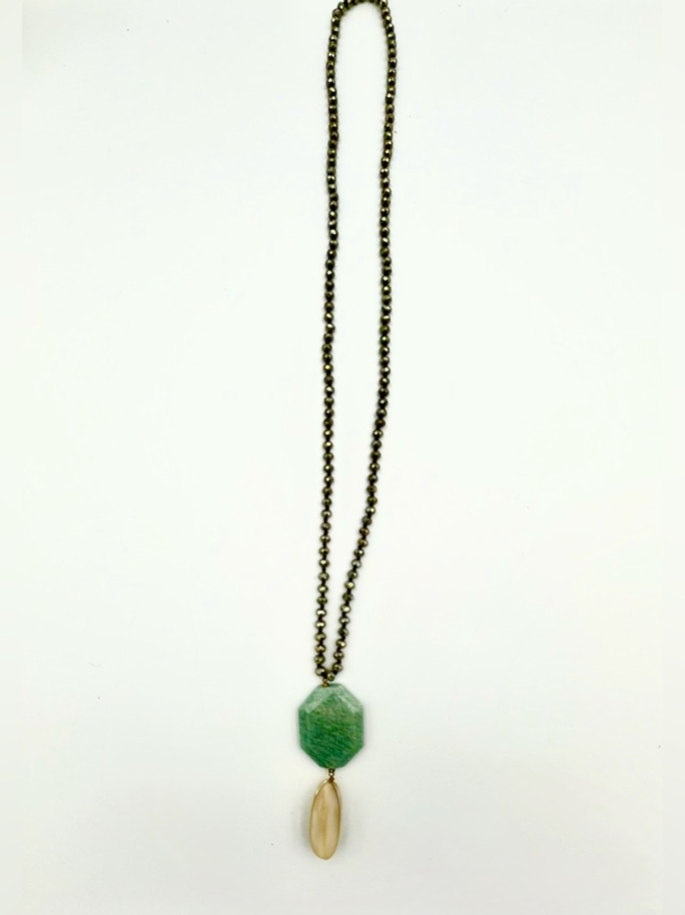 Green Hexagon Stone Necklace with Beige Drop Charm